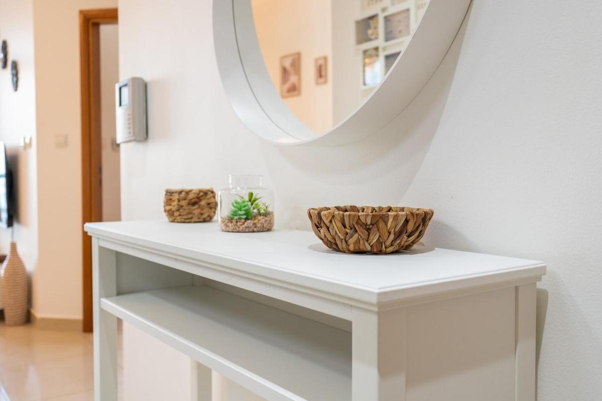 Stylish 1-bedroom In Marina Near The Walk! Apartment *